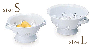 コランダー ｓサイズ 水切りボウル 調理器具 ホーロー キッチン用品 キッチン雑貨 Po 525sの通販はau Pay マーケット Aifa インテリア雑貨