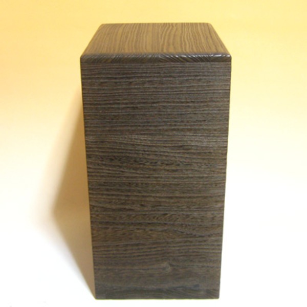 桐の米びつ/ライスストッカー 【10kg用/焼桐】 縦長型 泉州留河 日本製 送料込！の通販は 13,426円