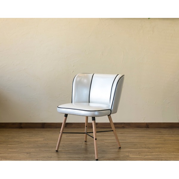 ダイニングチェア 幅560mm ホワイト 木製脚付き 合皮張地 スチール アジャスター付き Donovan リビング インテリアの通販は