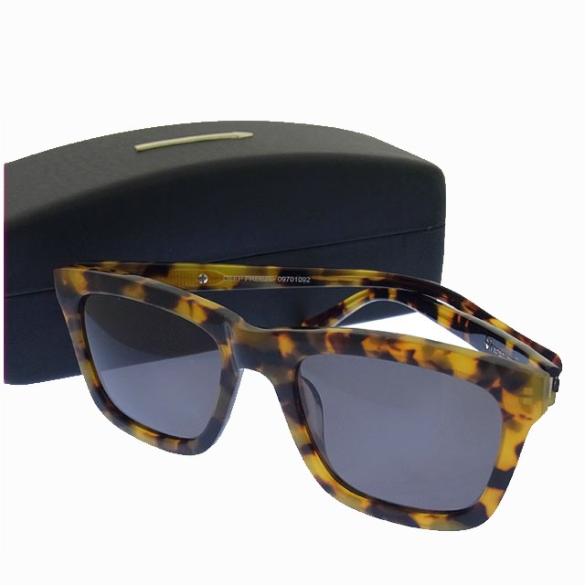 カレンウォーカー Karen Walker サングラス メガネ レディース ウエリントン型 中古 Tの通販はau Pay マーケット ブランドデポtokyo