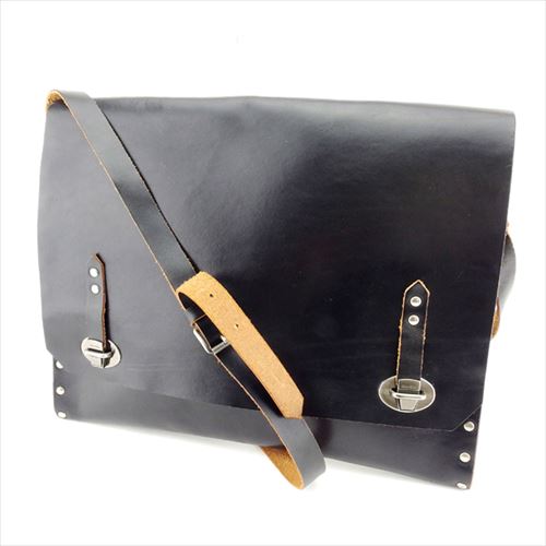 ミュウミュウ Miu Miu ショルダーバッグ バッグ バック 斜めがけショルダー レディース メンズ 可 スタッズ 中古 T7073の通販はau Pay マーケット ブランドデポtokyo