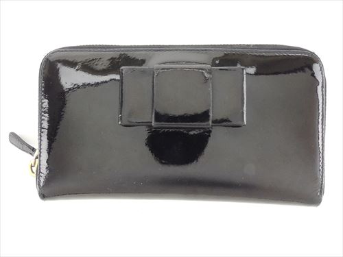 ミュウミュウ 長財布 ラウンドファスナー 財布 リボンモチーフ 中古
