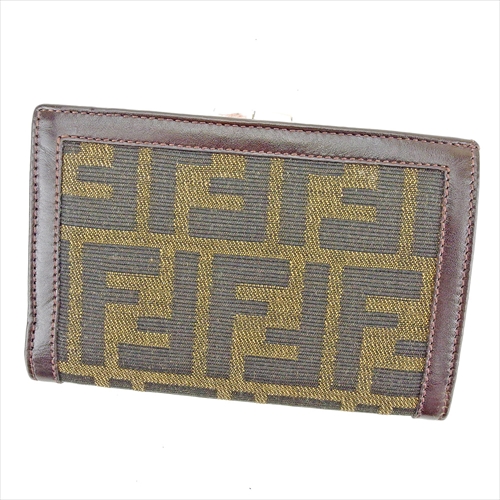 フェンディ がま口 財布 二つ折り ズッカ 中古の通販は 22,637円