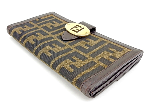 ◆未使用保管品 FENDI フェンディ Wホック長財布 FFプレート ズッカ柄 FENDI フェンディ Wホック 財布 二つ折り レディース ズッカ