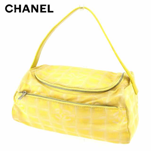 ■管理番号：T8796 ◆参考価格：円 【商品説明】 シャネル【CHANEL】の バニティです。 定番人気のニュートラベルライン&star;化粧品の他にちょっとした小物等を入れてもお使いいただ