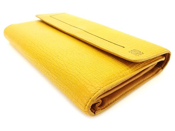 ロエベ Loewe 長財布 財布 小物 サイフ 三つ折り 財布 小物 レディース メンズ 可 アマソナ 中古 T2818の通販はau Pay マーケット ブランドデポtokyo