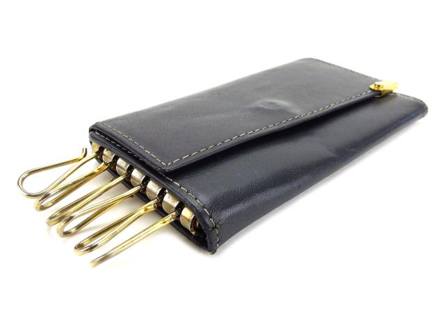 ロエベ キーケース 6連キーケース 中古の通販はau PAY