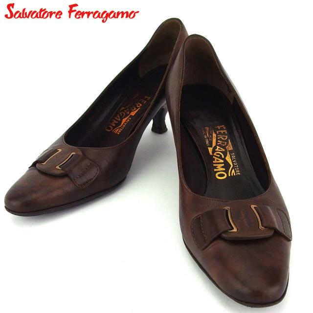 サルヴァトーレ フェラガモ パンプス シューズ 靴 ♯6ハーフC ラウンドトゥ ヴァラ レディース 中古の通販は 16,978円