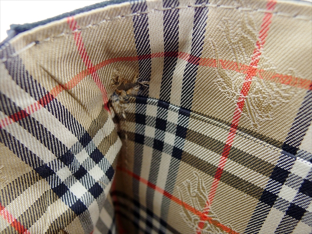 バーバリー ショルダーバッグ 斜めがけショルダー バッグ レディース メンズ ロゴ ブラック ブラウン ゴールド Burberry 中古 Tの通販はau Pay マーケット ブランドデポ