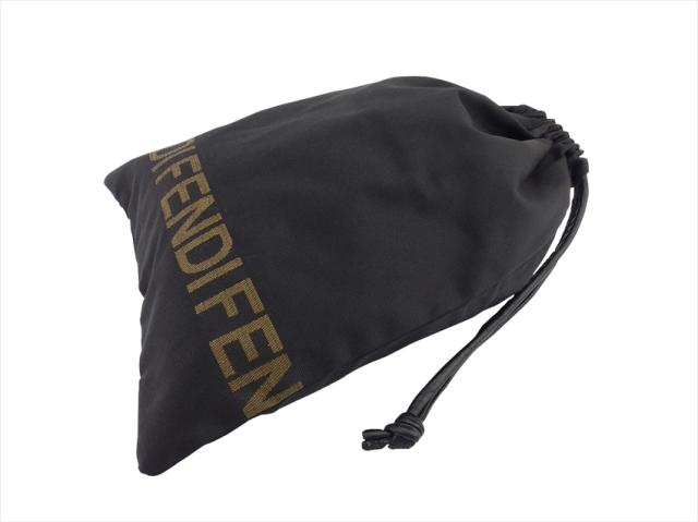 巾着 FENDI(フェンディ) ポーチ(レディース) - 海外通販のBUYMA