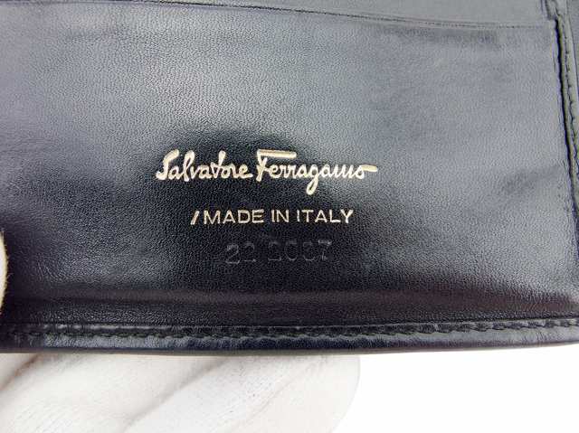 サルヴァトーレ フェラガモ 二つ折り 財布 ミニ財布 レディース メンズ ガンチーニ Salvatore Ferragamo 中古｜au PAY  マーケット