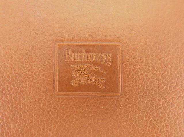 バーバリー クラッチバッグ セカンドバッグ ノバチェック 中古の