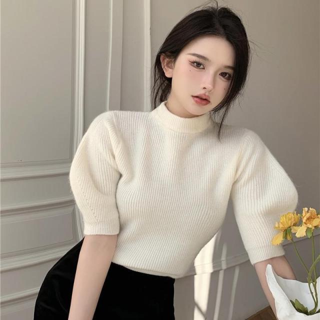 トップス ニットソー プルオーバー ミディアム丈 半袖 パフスリーブ ハイネック かわいい 大人可愛い きれいめ シンプル 上品 おしゃれ かっこいい レトロ ラフ ルーズ こなれ感 個性的 主役級 存在感 抜け感 春 秋 冬 キュート ナチュラル ベーシック レディース ガーリーの通販は