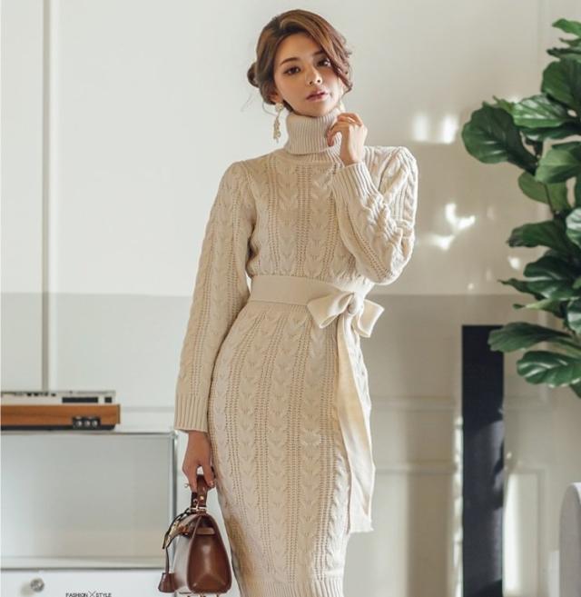 レディース ニットワンピース ケーブルニット ウエストリボン ハイネック 大人可愛い ママコーデ ママファッション 韓国の通販は