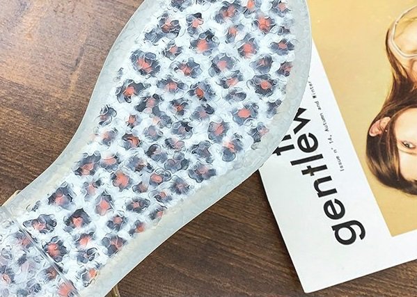 レディース サンダル ストラップサンダル 厚底靴 ウェッジソール ローマブール キラキラ ぺたんこ ボヘミアン 大人可愛い ママコーデの通販は