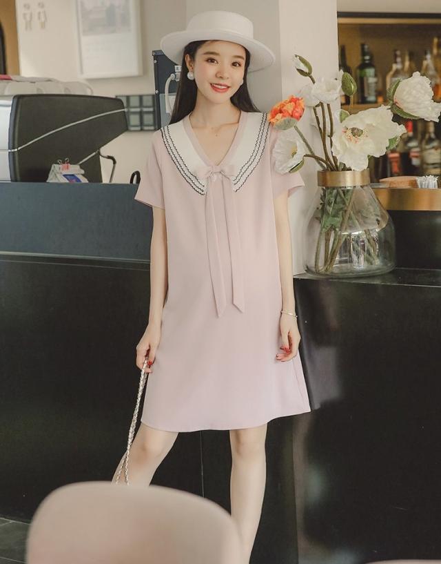 マタニティ ワンピース Vネック プリーツ襟 リボン 半袖 レディース 可愛い ママコーデ ママファッション ママ服 マタニティウェア 人気の通販は マタニティ ワンピース Vネック プリーツ襟 リボン 半袖 レディース 可愛い ママコーデ ママファッション ママ服 マタニティウェア 人気の通販は