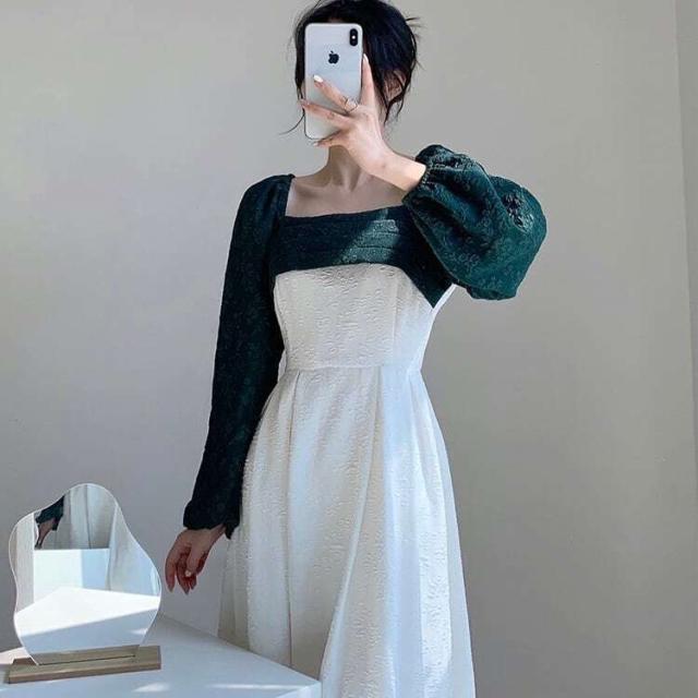 レディース ワンピース スクエアネック ボリュームスリーブ パフスリーブ フラワー バイカラー Aライン ハイウエスト 花柄 お呼ばれの通販は 6,580円