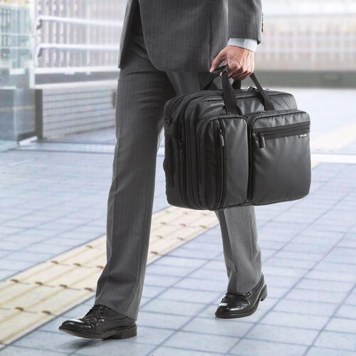 耐水 3WAYビジネスバッグ 水・ヨゴレを弾く 容量20L 15.6型ノート