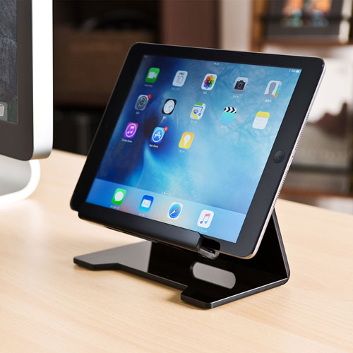 スマートフォン タブレット アクリルスタンド ブラック Iphone Android スマホ Ipad 充電台 Pda Stn13bk の通販はau Pay マーケット サンワダイレクト