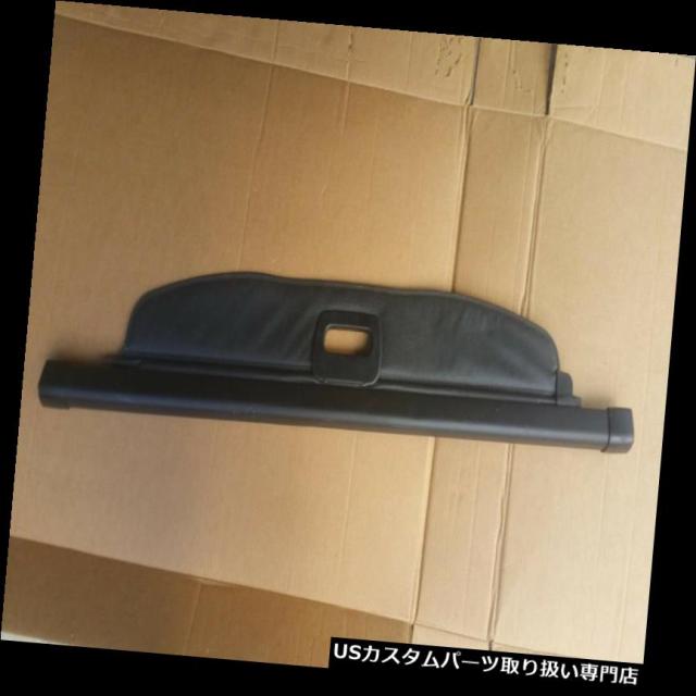リアーカーゴカバー 2012-2018ジープグランドチェロキーOEM格納式貨物カバー - ブラック  2012-2018 Jeの通販は