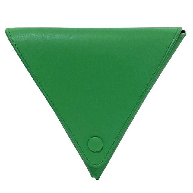 美品 ボッテガヴェネタ レザー トライアングル ポーチ コインパース グリーン 美品 ボッテガヴェネタ レザー トライアングル ポーチ コイン