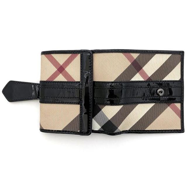 バーバリー Wホック 財布 ベージュ ブラック チェック 美品 ダブル PVC パテント レザー 中古 BURBERRY 二つ折り フラップ ホック コンパクト ミニ 定番 人気 女性 レディース 高級感 上品 オシャレ エレガンス 通勤 通学 シンプル 革 ブランド 本物 鑑定済みの通販は バーバリー Wホック 財布 ベージュ ブラック チェック 美品 ダブル PVC パテント レザー 中古 BURBERRY 二つ折り フラップ ホック コンパクト ミニ 定番 人気 女性 レディース 高級感 上品 オシャレ エレガンス 通勤 通学 シンプル 革 ブランド 本物 鑑定済みの通販は