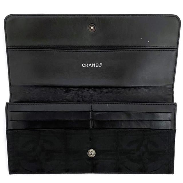 CHANEL ニュートラベル財布鑑定済み