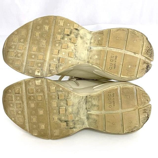 グッチ スニーカー ホワイト シェリー インターロッキング 500877 美品 ヴィンテージ ロゴ レザー 中古 GUCCI GG ロゴ 靴 メンズ 26.5cm 7.5 アパレル カジュアル 高級感 普段使い お洒落 人気 ファッション小物 男性 上品 白 紐 ブランド 本物 鑑定済み