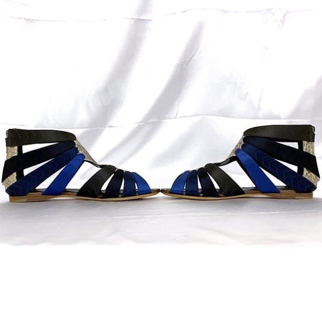 クリスチャン ディオール グルカ サンダル シルバー ブルー ネイビー ec-20571 靴 22.5cm 美品 レザー 中古 Christian Dior アパレル レディース  ヴィンテージ シューズ ぺたんこ 定番 人気 レディース 革 青 紺色 お洒落 カジュアル ブランド 本物 鑑定済み