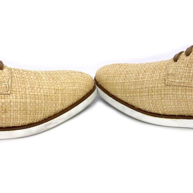 フェンディ シューズ ナチュラルベージュ 8L4179 美品 22.5cm ストロー レザー 中古 FENDI ヴィンテージ レア ラフィア レディース 靴 ビジネス フォーマル 普段使い 女性 人気 お洒落 箱有 箱付き 高級感 上品 爽やか カジュアル ブランド 本物 鑑定済み