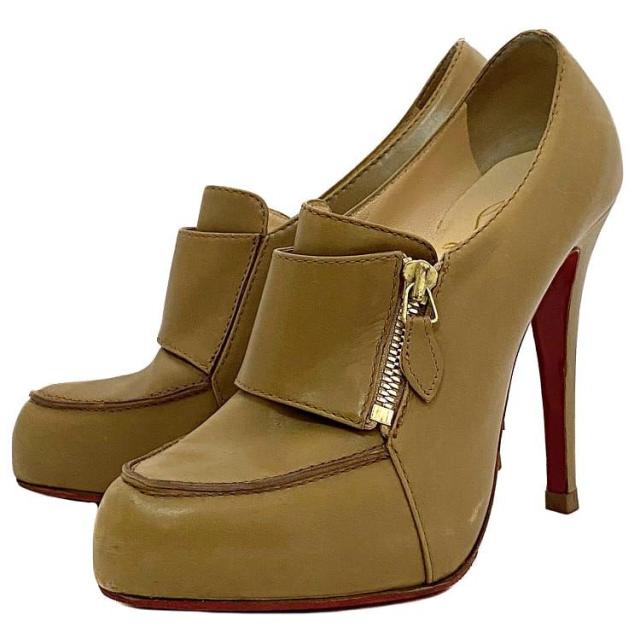 クリスチャン ルブタン ブーティ キャメルブラウン 美品 24.0cm レザー 中古 Christian Louboutin ピンヒール レディース アパレル シューズ 定番 人気 女性 シンプル お洒落 革 ヒール エレガント 靴 美脚 脚長 ブランドシューズ 上品 ブランド 本物 鑑定済みの通販は 11,850円