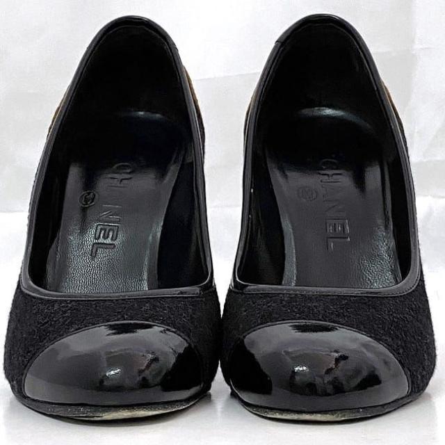 シャネル パンプス ec-21061 ブラック ブラウン 美品 23.5cm レザー ウール 中古 CHANEL アパレル ピンヒール レディース シューズ 靴 ロゴ ヴィンテージ レア ヒール 革 バックロゴ 黒 茶色 10cmヒール ハイヒール ブランド 本物 鑑定済み