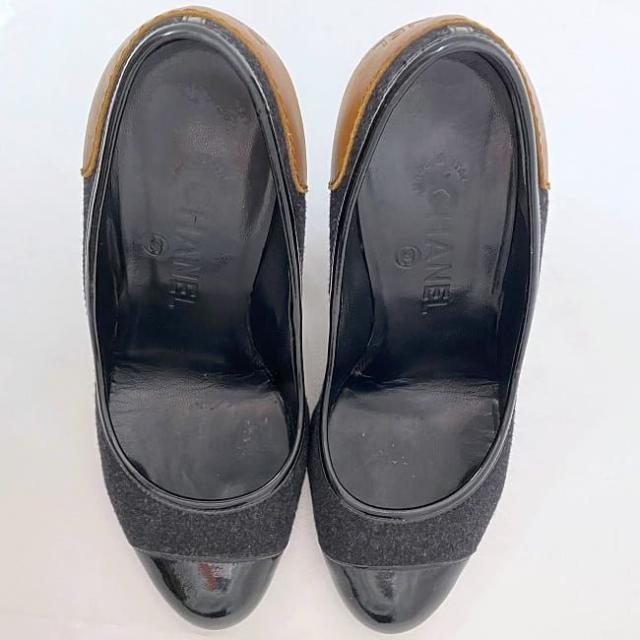 シャネル パンプス ec-21061 ブラック ブラウン 美品 23.5cm レザー ウール 中古 CHANEL アパレル ピンヒール レディース シューズ 靴 ロゴ ヴィンテージ レア ヒール 革 バックロゴ 黒 茶色 10cmヒール ハイヒール ブランド 本物 鑑定済み