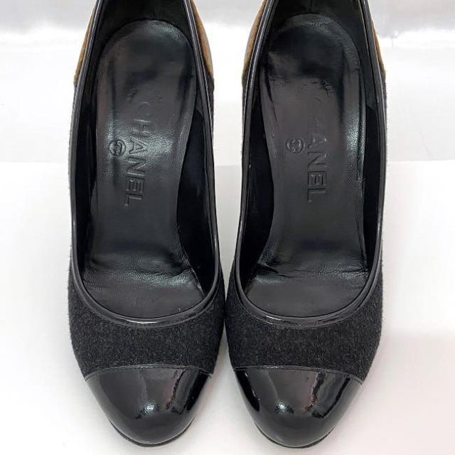 シャネル パンプス ec-21061 ブラック ブラウン 美品 23.5cm レザー ウール 中古 CHANEL アパレル ピンヒール レディース シューズ 靴 ロゴ ヴィンテージ レア ヒール 革 バックロゴ 黒 茶色 10cmヒール ハイヒール ブランド 本物 鑑定済み