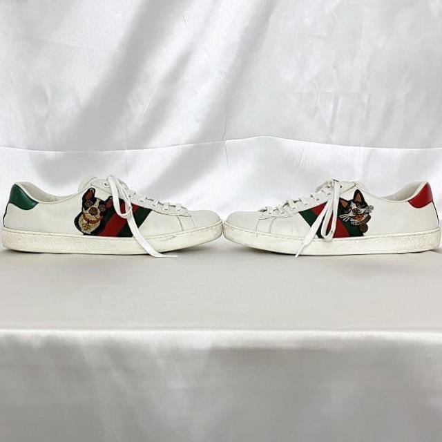 グッチ スニーカー ec-21420 ホワイト シェリー ボスコ 501907 靴 25.0cm メンズ レザー 中古 GUCCI アパレル ローカット シューズ 犬 ワッペン 白 赤 緑 定番 人気 お洒落 シンプル 箱付き 高級感 普段使い 動物 モチーフ カジュアル ブランド 本物 鑑定済み