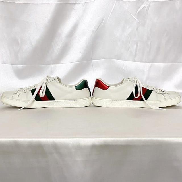 グッチ スニーカー ec-21420 ホワイト シェリー ボスコ 501907 靴 25.0cm メンズ レザー 中古 GUCCI アパレル ローカット シューズ 犬 ワッペン 白 赤 緑 定番 人気 お洒落 シンプル 箱付き 高級感 普段使い 動物 モチーフ カジュアル ブランド 本物 鑑定済み