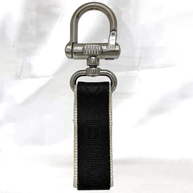 楽天市場】シャネル ロゴ プレート キーリング シルバー キーチェーン