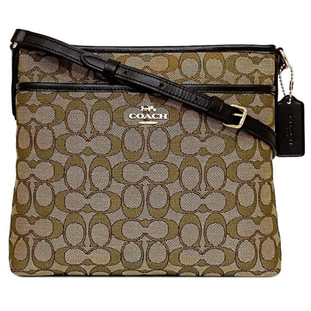 コーチ ショルダーバッグ ec-22350 ベージュ ブラウン シグネチャー F29960 美品 キャンバス レザー 中古 COACH 総柄 チャーム付 ファスナー 肩掛け クロスボディ ロゴ 定番 人気 女性 レディース 鞄 バッグ 薄い お洒落 高級感 上品 ブランド 本物 鑑定済み