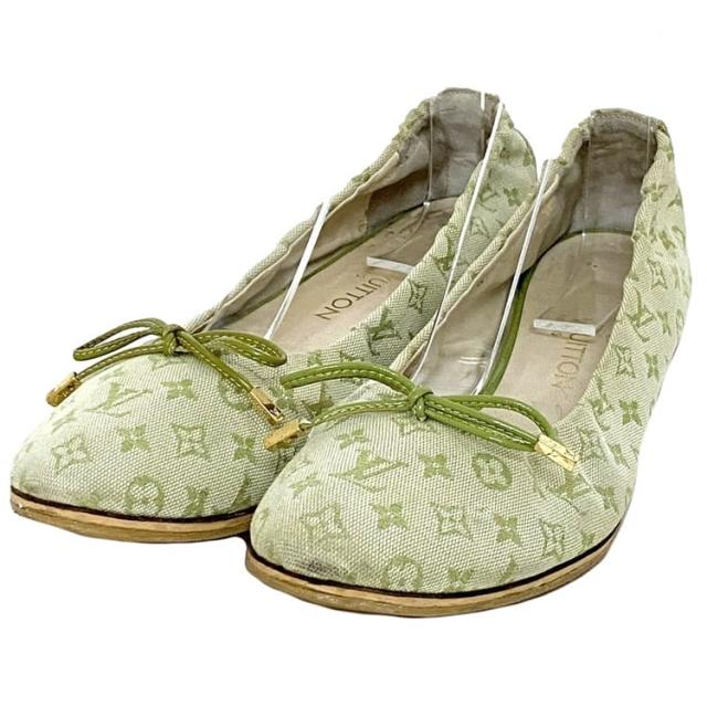 ルイ ヴィトン フラットシューズ ec-22814 ライトグリーン モノグラム ミニ 美品 24.0cm キャンバス ラバー 中古 AR0093 LOUIS VUITTON リボン 靴 バレエシューズ 総柄 ヴィンテージ レディース アパレル ロゴ お洒落 シューズ 高級感 ブランド 本物 鑑定済み