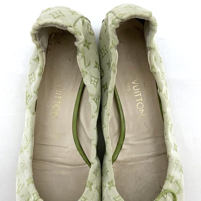 ルイ ヴィトン フラットシューズ ec-22814 ライトグリーン モノグラム ミニ 美品 24.0cm キャンバス ラバー 中古 AR0093 LOUIS VUITTON リボン 靴 バレエシューズ 総柄 ヴィンテージ レディース アパレル ロゴ お洒落 シューズ 高級感 ブランド 本物 鑑定済み