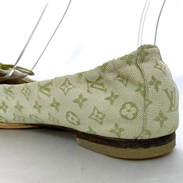 ルイ ヴィトン フラットシューズ ec-22814 ライトグリーン モノグラム ミニ 美品 24.0cm キャンバス ラバー 中古 AR0093 LOUIS VUITTON リボン 靴 バレエシューズ 総柄 ヴィンテージ レディース アパレル ロゴ お洒落 シューズ 高級感 ブランド 本物 鑑定済み