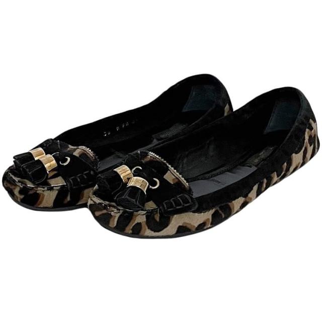 ルイ ヴィトン フラットシューズ ec-22895 ブラック レオパード 23.0cm 美品 ハラコ スエード 中古 FA0142 LOUIS VUITTON タッセル 黒 ヒョウ柄 アパレル シューズ レディース 靴 パンプス 女性 ぺたんこ アニマル柄 フリンジ ブランド 本物 鑑定済み