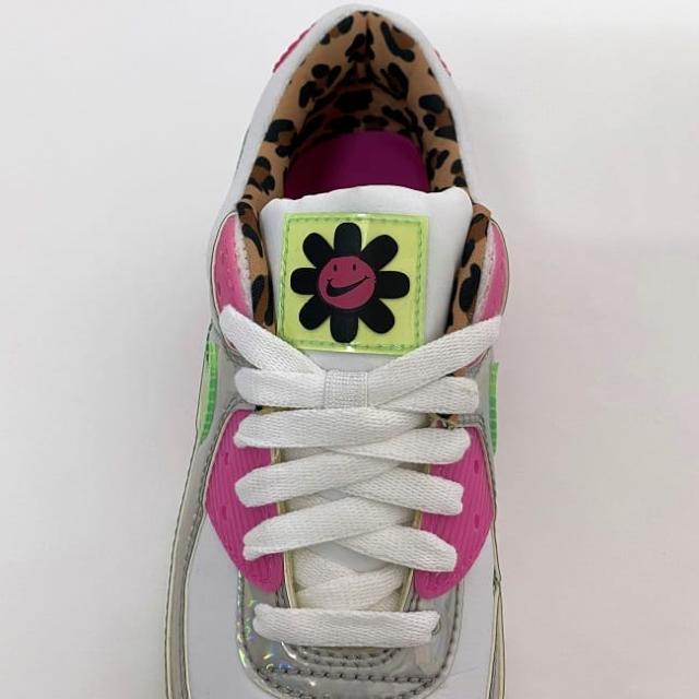 ナイキ スニーカー ウィメンズ エアマックス 90 LX ホログラフィック ec-23379 ホワイト シルバー ピンク レオパード エア マックス CQ2559 100 未使用 24.0cm US7 合成樹脂 合成繊維 ゴム Sランク NIKE 靴 女性 Air Max 90 LX Holographic 白 本物 鑑定済み