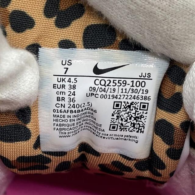 ナイキ スニーカー ウィメンズ エアマックス 90 LX ホログラフィック ec-23379 ホワイト シルバー ピンク レオパード エア マックス CQ2559 100 未使用 24.0cm US7 合成樹脂 合成繊維 ゴム Sランク NIKE 靴 女性 Air Max 90 LX Holographic 白 本物 鑑定済み