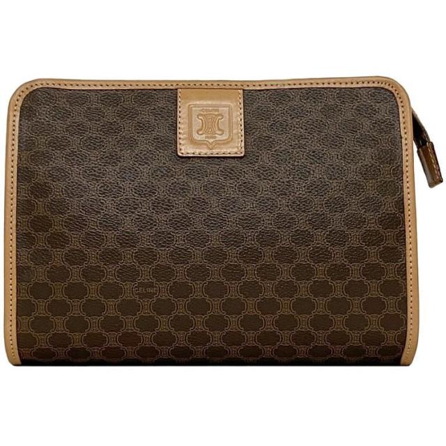 セリーヌ クラッチバッグ f-21553 ブラウン ベージュ マカダム 美品 ポーチ セカンドバッグ PVC レザー 中古 M16/2 CELINE ロゴ 総柄 ヴィンテージ ファスナー 茶色 人気 定番 レディース 女性 お洒落 上品 エレガント 高級感  ブランド 本物 鑑定済み