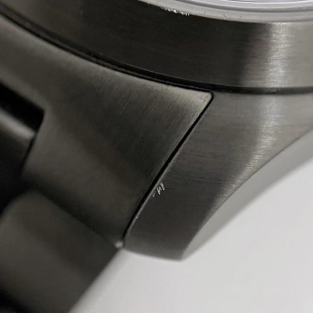 グッチ 腕時計 Ｇタイムレス f-23041 ブラック 126.2 YA126274 美品 時計 SS 中古 クオーツ 1883**** GUCCI メンズ 日付 クロノ クロノグラフ 電池式 QZ 黒文字盤 アナログ 男性 スモールセコンド 箱付き デイト 動作確認済み ブランド 本物 鑑定済み