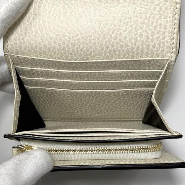 グッチ 二つ折り 財布 ec-23591 ベージュ ホワイト マーモント 598587 美品 PVC レザー 中古 2184 GUCCI GG 白 コンパクト ミニ 折り財布 ゴールド金具 メンズ レディース 定番 人気 ホック ロゴ金具 使いやすい 大容量 シンプル ブランド 本物 鑑定済み グッチ 二つ折り 財布 ec-23591 ベージュ ホワイト マーモント 598587