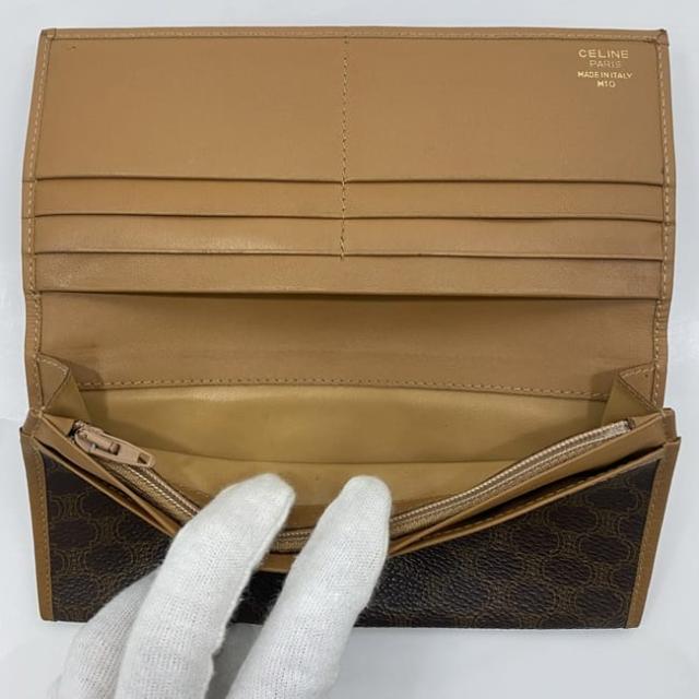 セリーヌ 二つ折り 長財布 ec-23712 ブラウン マカダム 財布 美品 PVC レザー 中古 M10 CELINE 総柄 薄型 ファスナー ロゴ 定番 人気 レディース 女性 小物 茶色 茶 革 お洒落 ロング ウォレット 総柄 柄 シンプル エレガント 高級感 ブランド 本物 鑑定済み セリーヌ 二つ折り 長財布 ec-23712 ブラウン マカダム 財布 美品 PVC