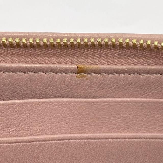 ミュウミュウ Ｌ字ファスナー 長財布 ec-23720 ピンク FUXIA マテラッセ 5M1183 美品 財布 レザー 中古 262 miu miu ファスナー フューシャ ロゴ ゴールド金具 レディース 女性 定番 人気 Ｌ字 箱付き ロング ウォレット ブランド 本物 鑑定済み ミュウミュウ L字ファスナー 長財布 ec-23720 ピンク FUXIA
