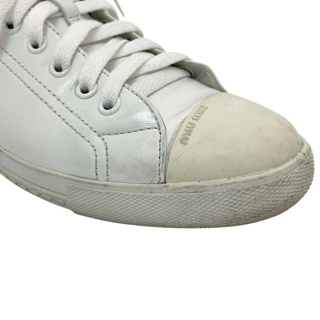 ミュウミュウ スニーカー ec-23805 ホワイト シルバー 5E927B 美品 24.5cm レザー スパンコール 中古 miu miu レディース 白 靴 シューズ ラメ ローカット 女性 37.5 サイズ カジュアル 普段使い おしゃれスニーカー シンプル アパレル ブランド 本物 鑑定済み